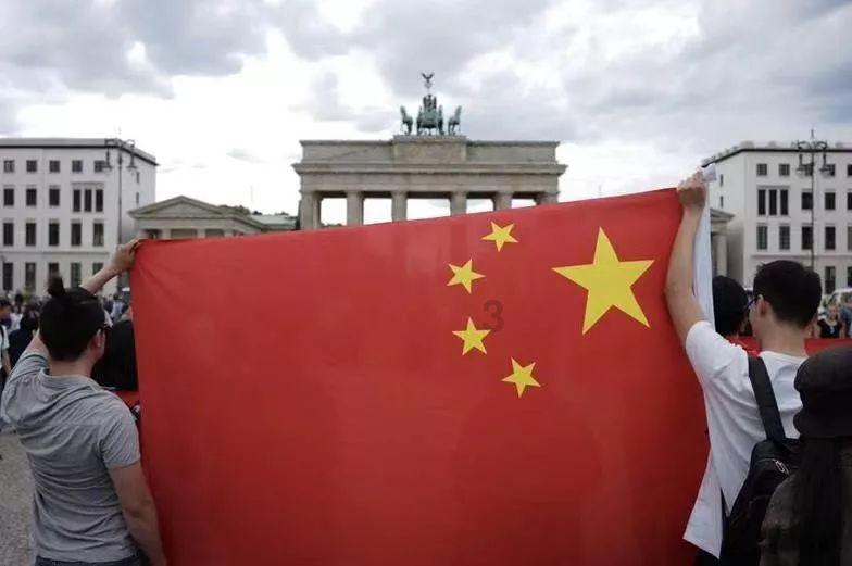 刘在石被金钟国在电梯吓到是第几集游戏画面